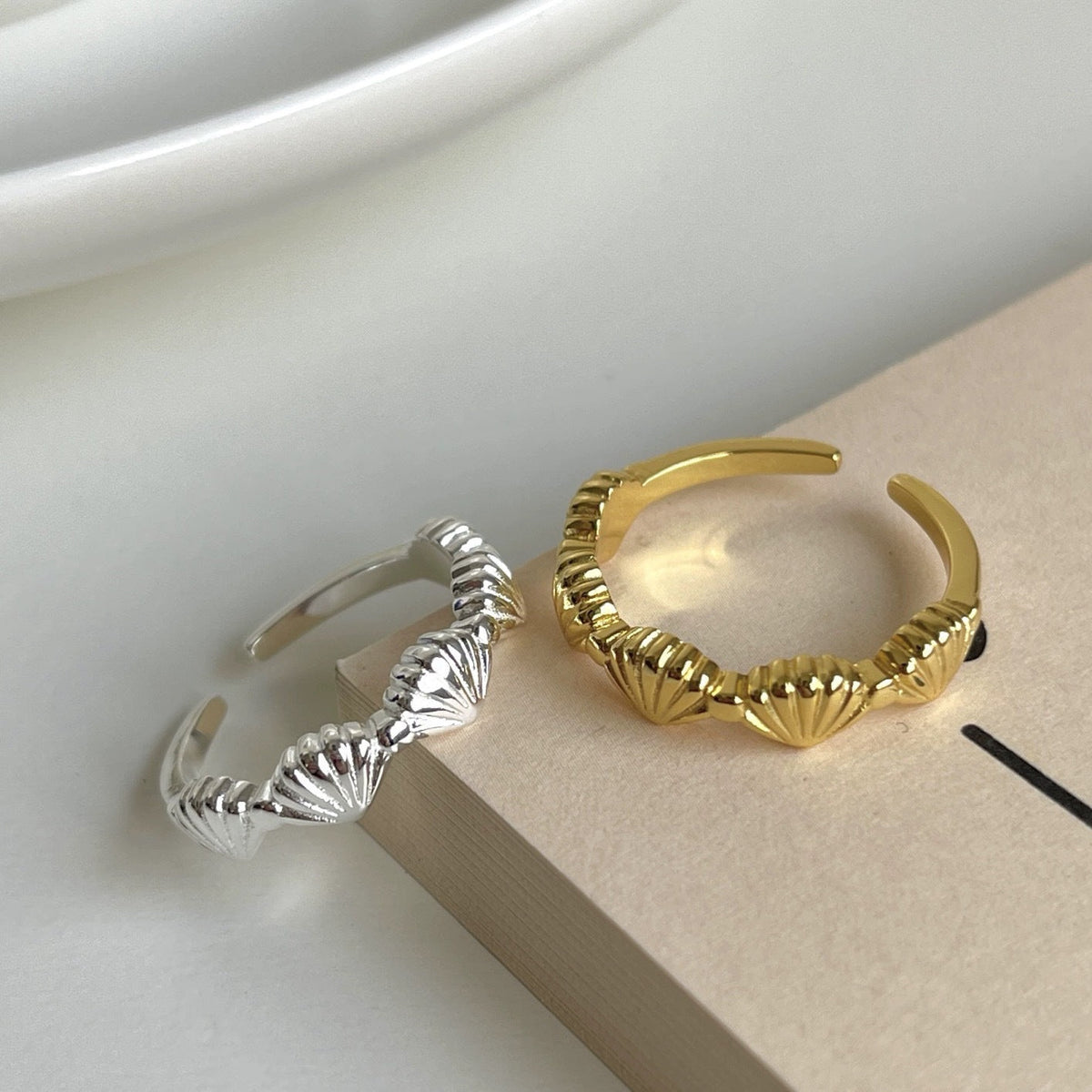 Women's Style Design Minimalist Shell Fashion Personalized Cold Rings