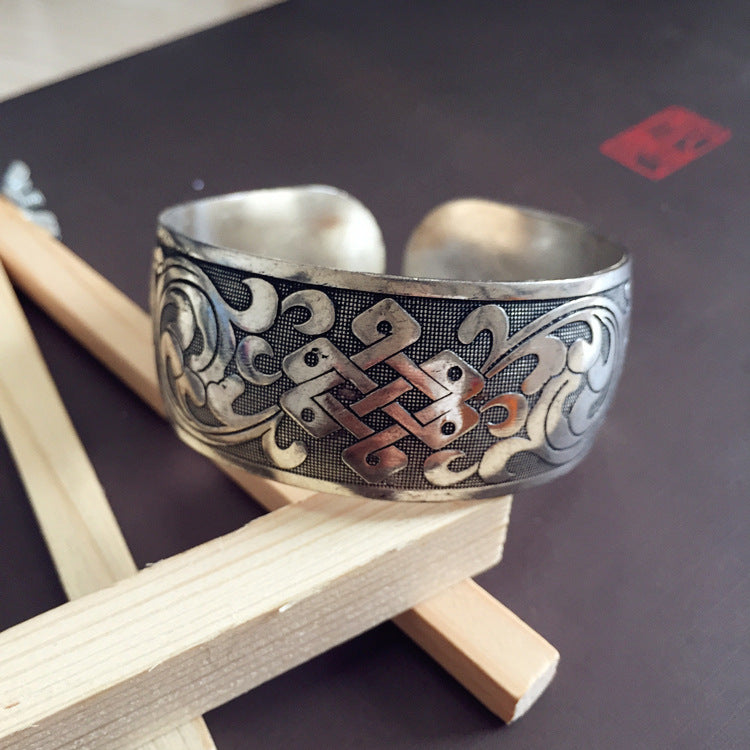 Open Wide Fashion Personality Miao Distressed Bracelets