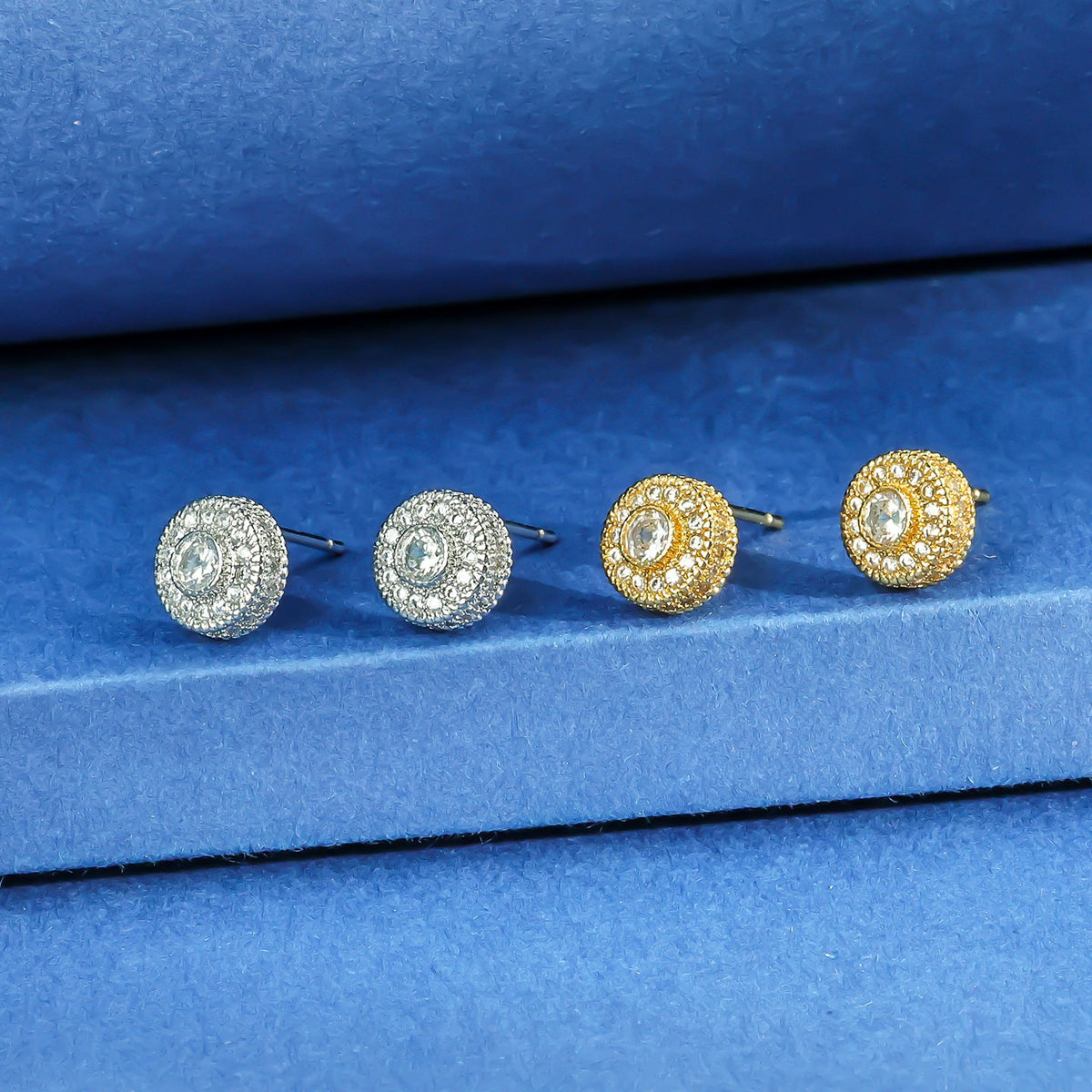 Women's & Men's Hop Full Diamond Micro Inlaid Zircon Round Street Stud Earrings