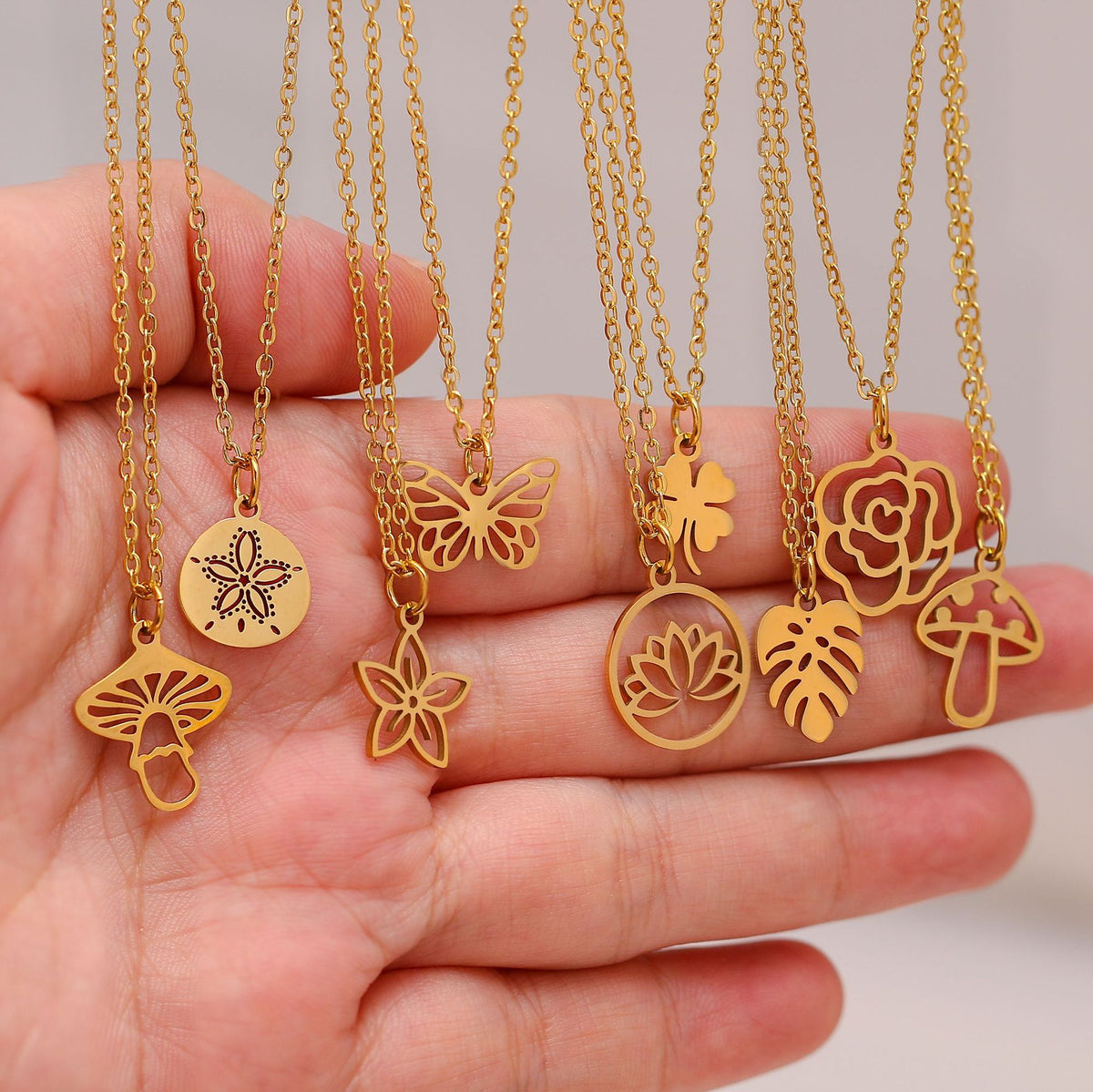 Women's Steel Simple Butterfly Clover Lucky Lotus Mushroom Clavicle Chain Color Necklace