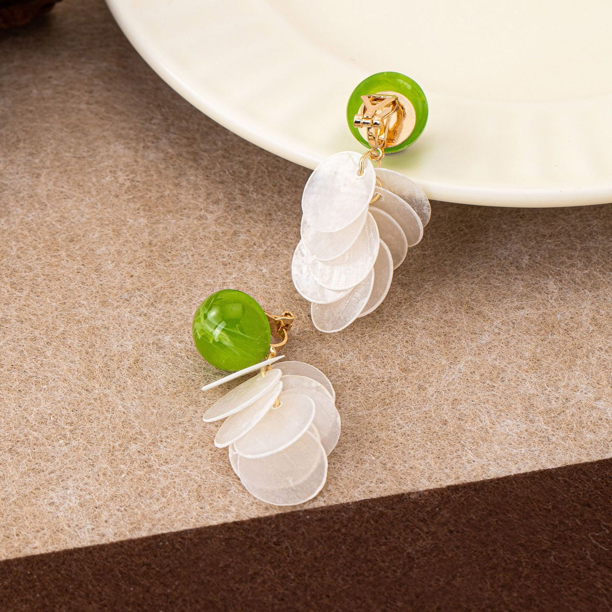 Fresh Shell Auricular Needle High Sense Design Mosquito Ear Clip