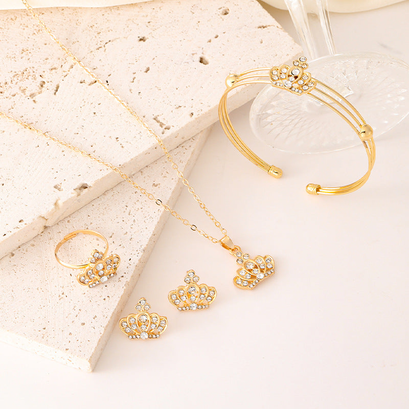 Fashion Retro Crown Temperamental Minority High-grade Jewelry Set