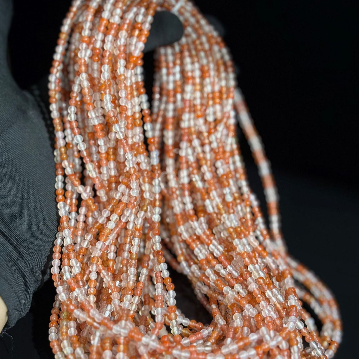 Natural Stone Crystal South Red Small Size Beads String Bracelets