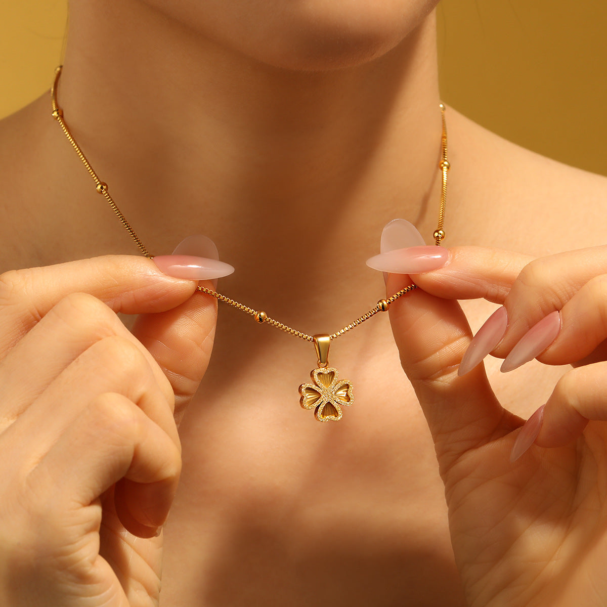 Ginkgo Leaf Four-leaf Clover Keel Chain Titanium Steel Necklace