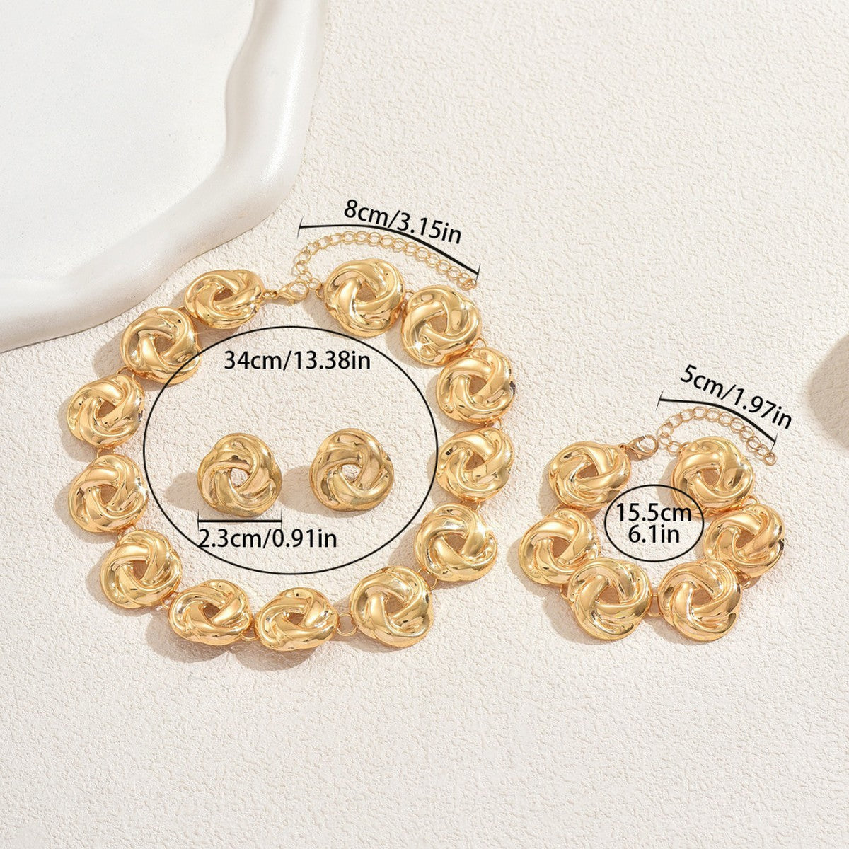 Comfortable Women's Hollow Twisted Design Chain Jewelry Set