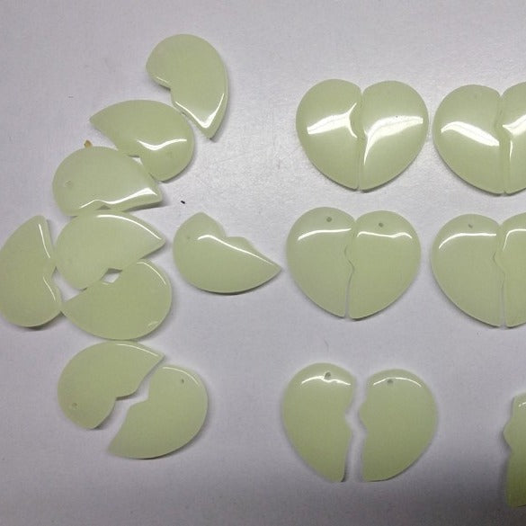 Bright Natural Glowing Stone Heart Luminous Couple Male Pendant