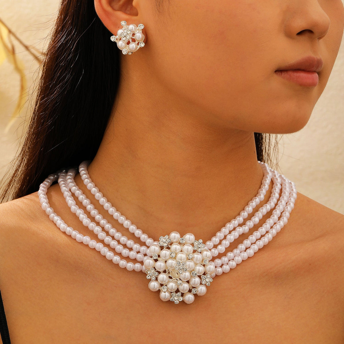 Pearl Female Style Creative Design V-shaped Jewelry Set