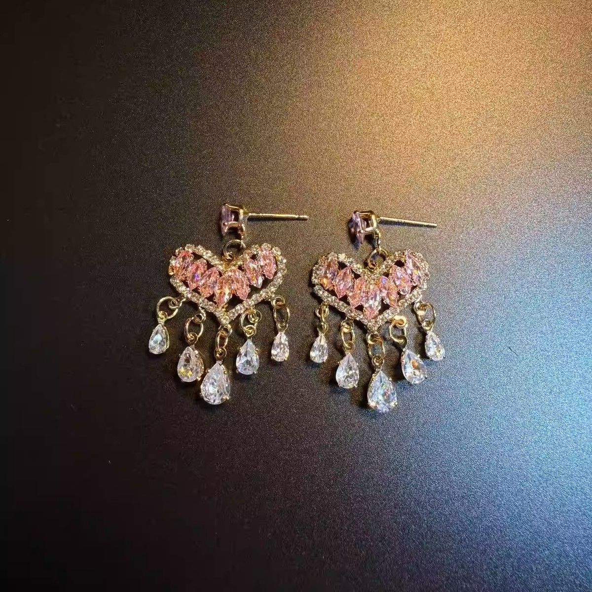 Women's Love Heart Light Luxury Rhinestone Tassel Water Drop Niche High Stud Earrings