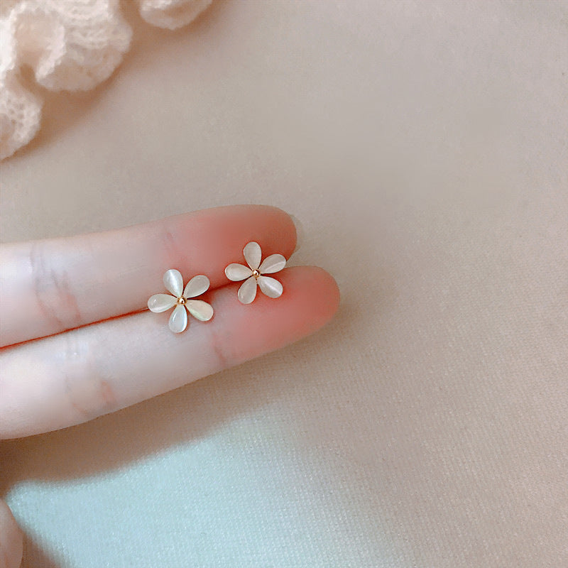 Opal Flower Stylish Simple Versatile High-grade Ear Clip