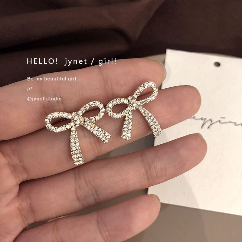 Women's Full Diamond Sier Summer Niche Vertical Stud Earrings