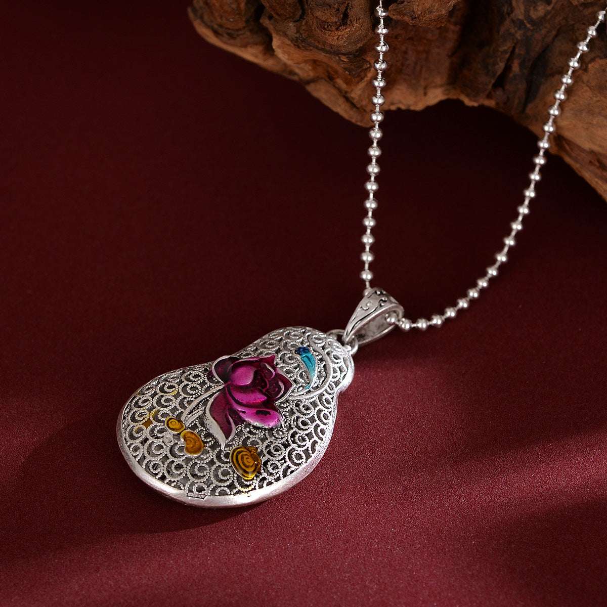 Fresh Flower Bodhi Epoxy Zen Word Enamel Nozzle Get Friends Pendants