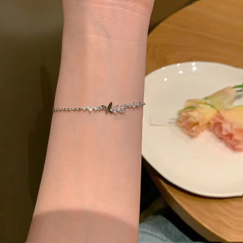 Unique Design Planet Advanced Sense Special Interest Light Luxury Hand Bracelets