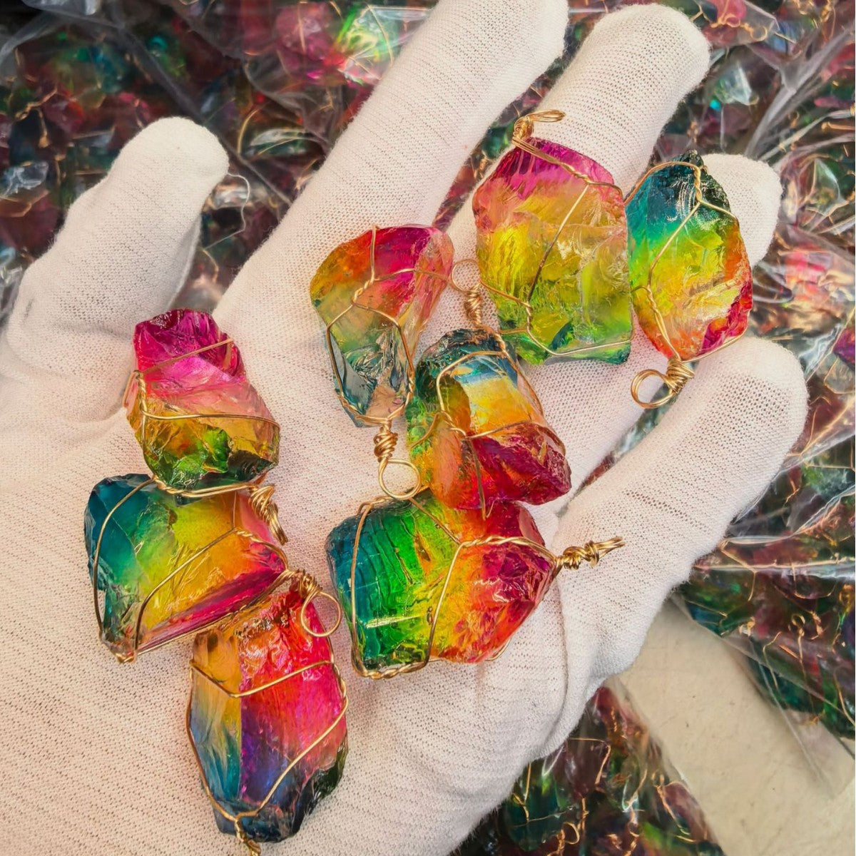 Color Natural Raw Gemstone Winding Crystal Pendants