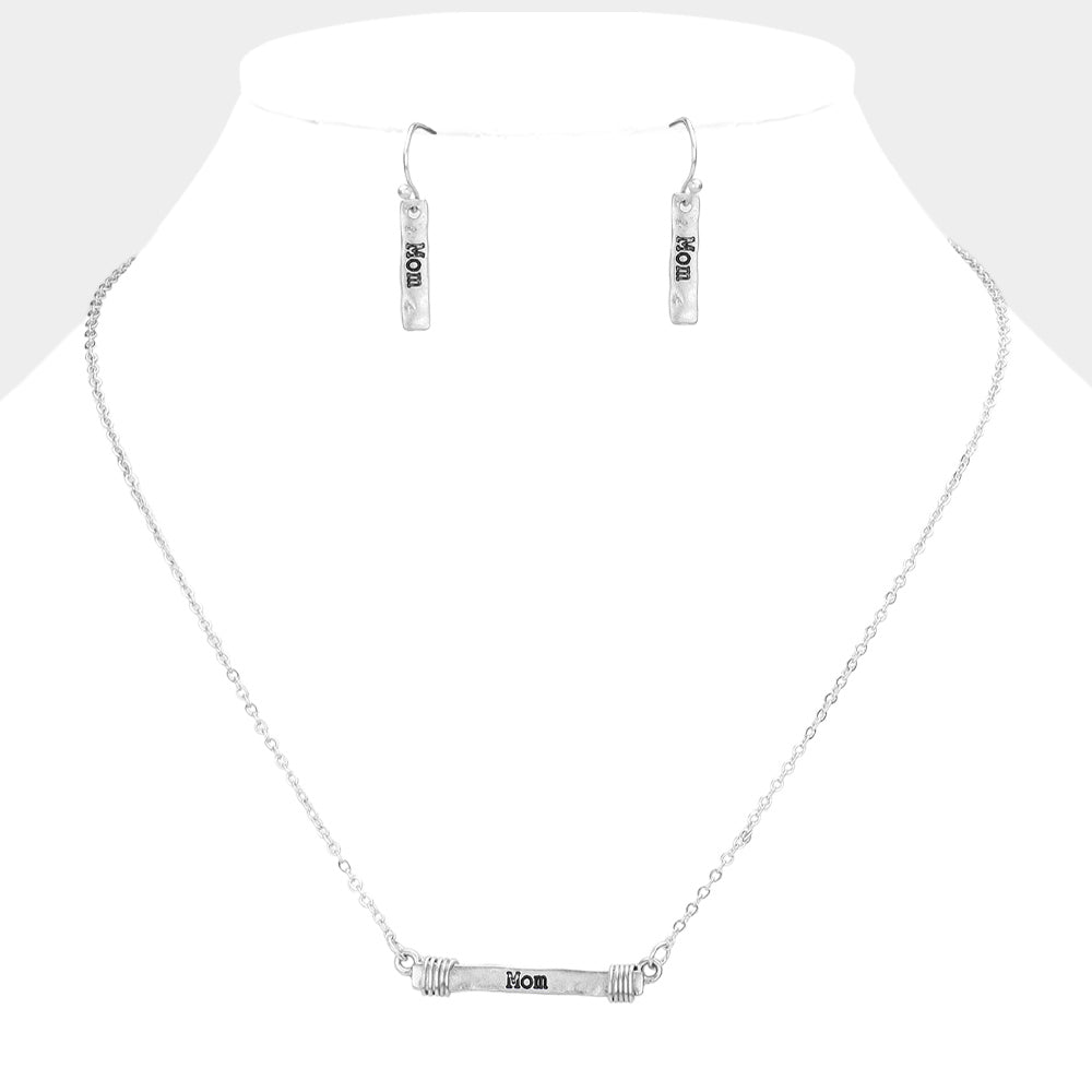"MOM" Irregular Horizontal Metal Bar Pendant Necklace