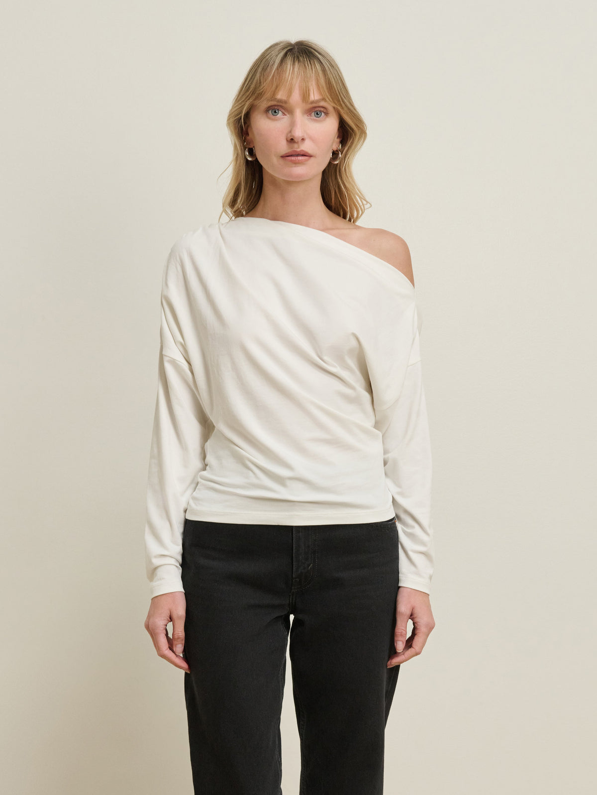 Pietra Off Shoulder Top in porcelain