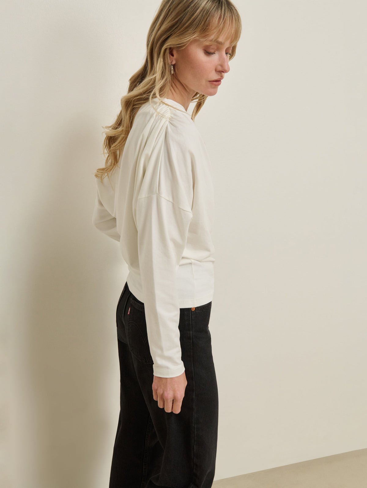 Pietra Off Shoulder Top in porcelain