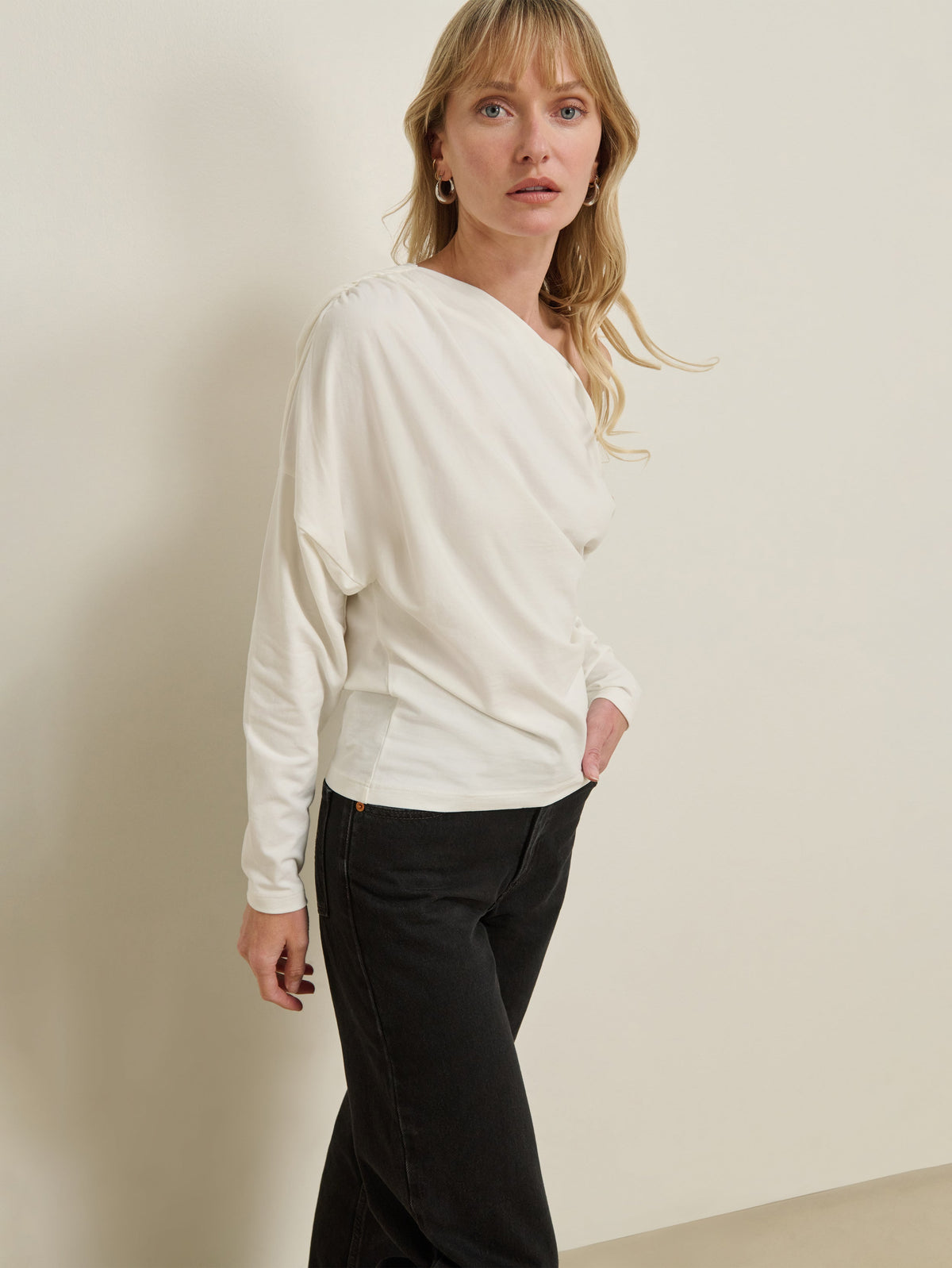 Pietra Off Shoulder Top in porcelain