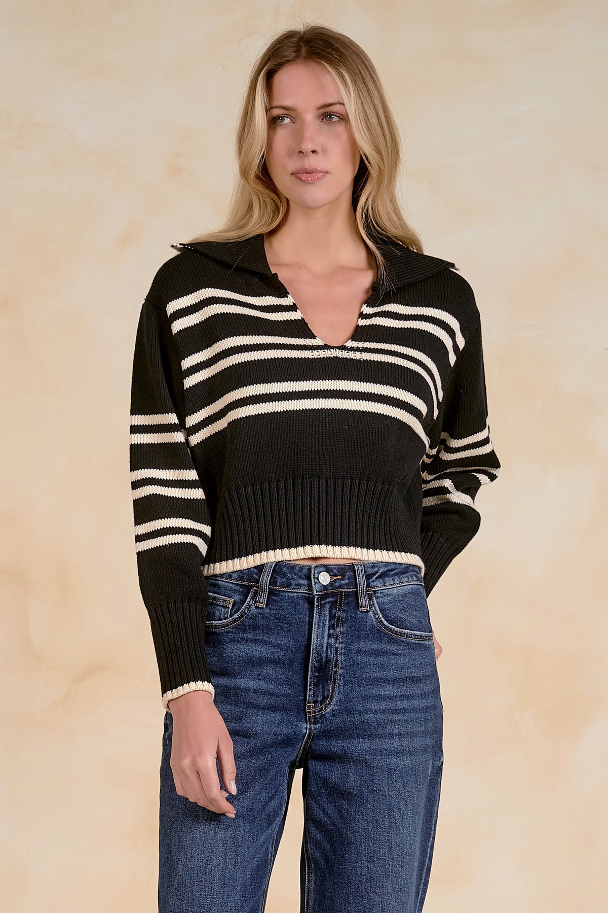 Sansa Sweater Black Stripe
