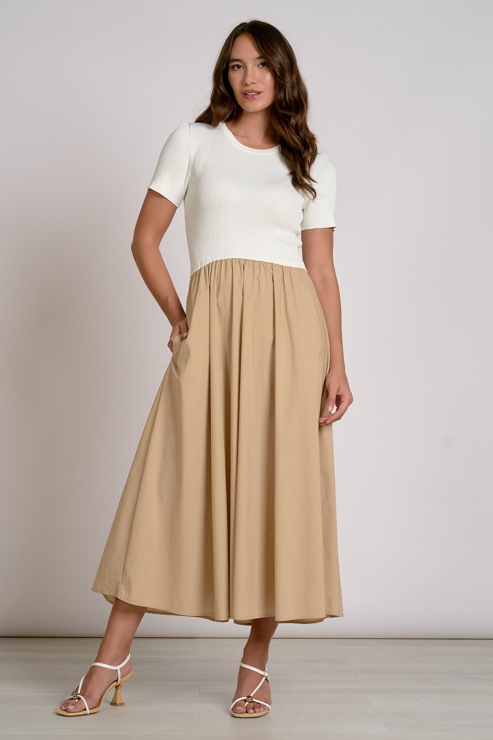 Riley Dress White Tan