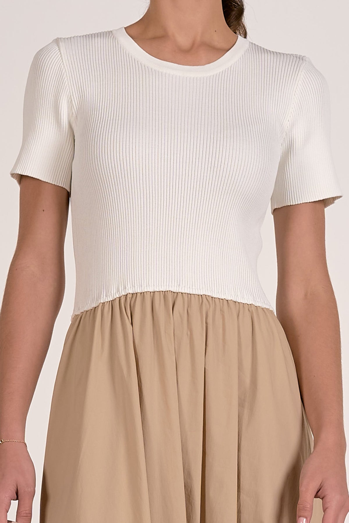 Riley Dress White Tan