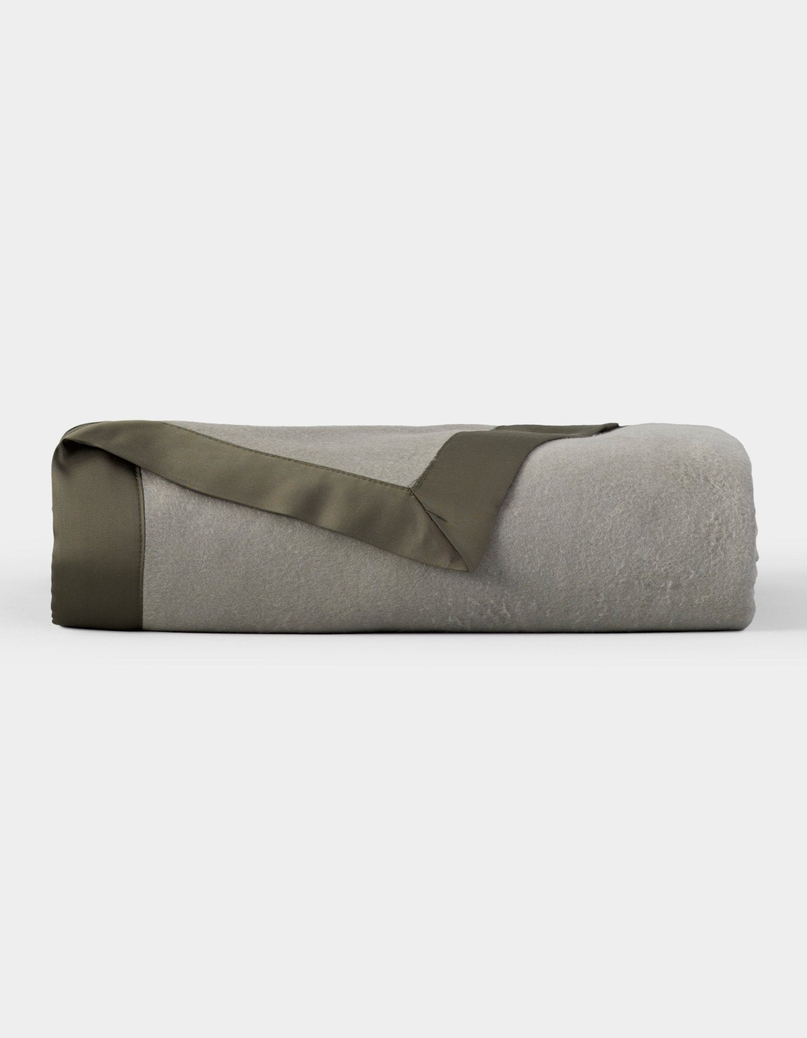 Bamboo Blanket by Cozy Earth at Shirley Shoppe