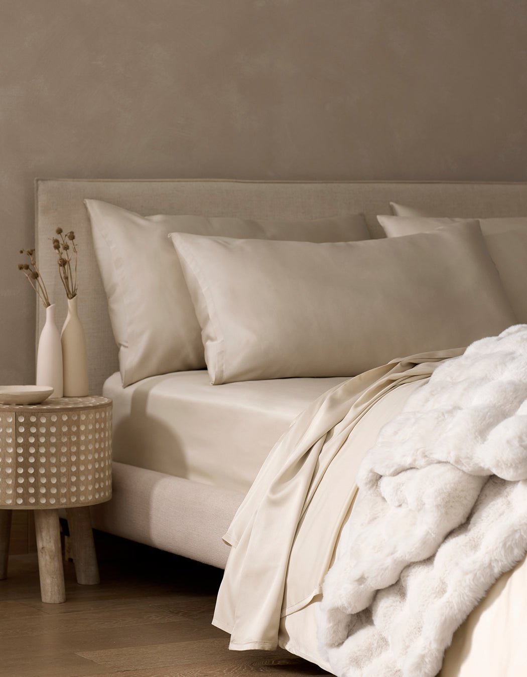 Bamboo Sheet Set by Cozy Earth at Shirley Shoppe