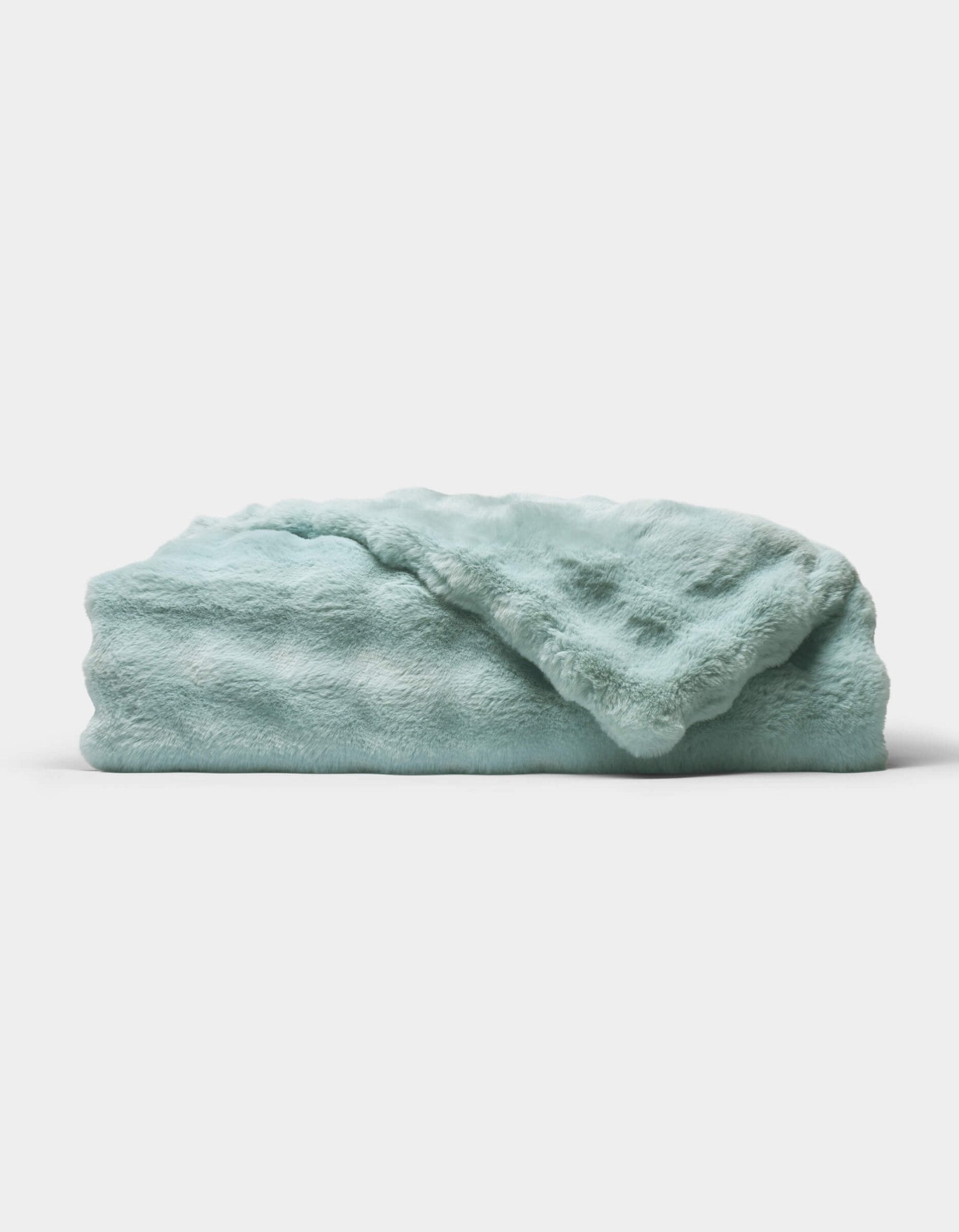 Bubble Cuddle Blanket by Cozy Earth at Shirley Shoppe