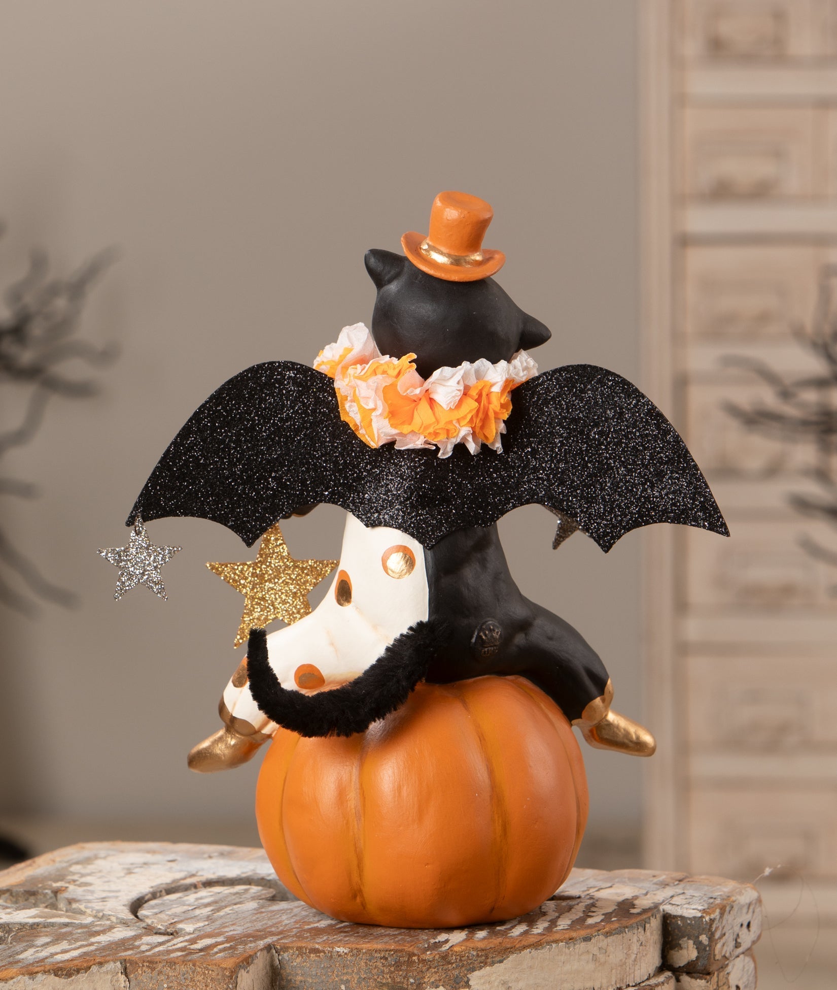 Clowning Cat on Jack | Halloween Decor | Bethany Lowe by Quirks! at Shirley Shoppe