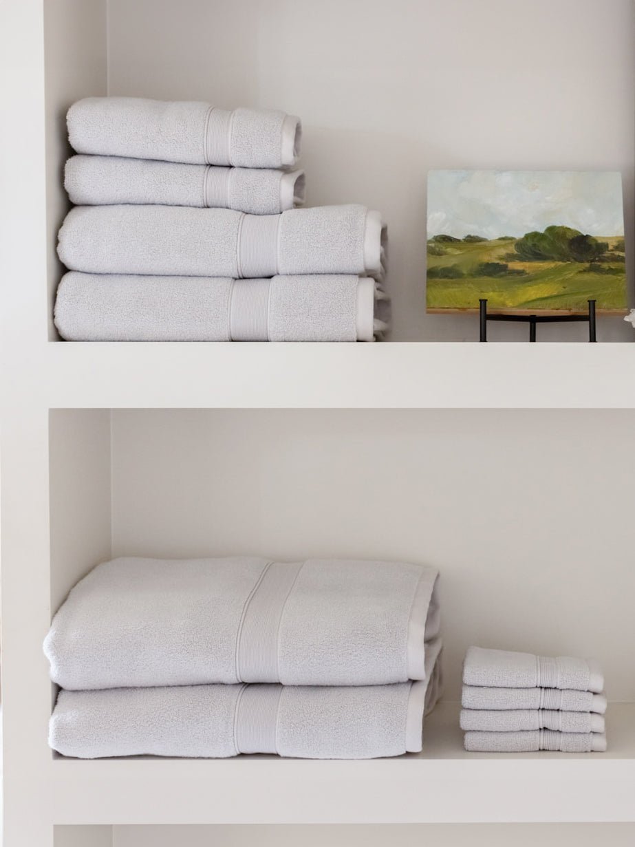 Complete Luxe Bath Bundle by Cozy Earth at Shirley Shoppe