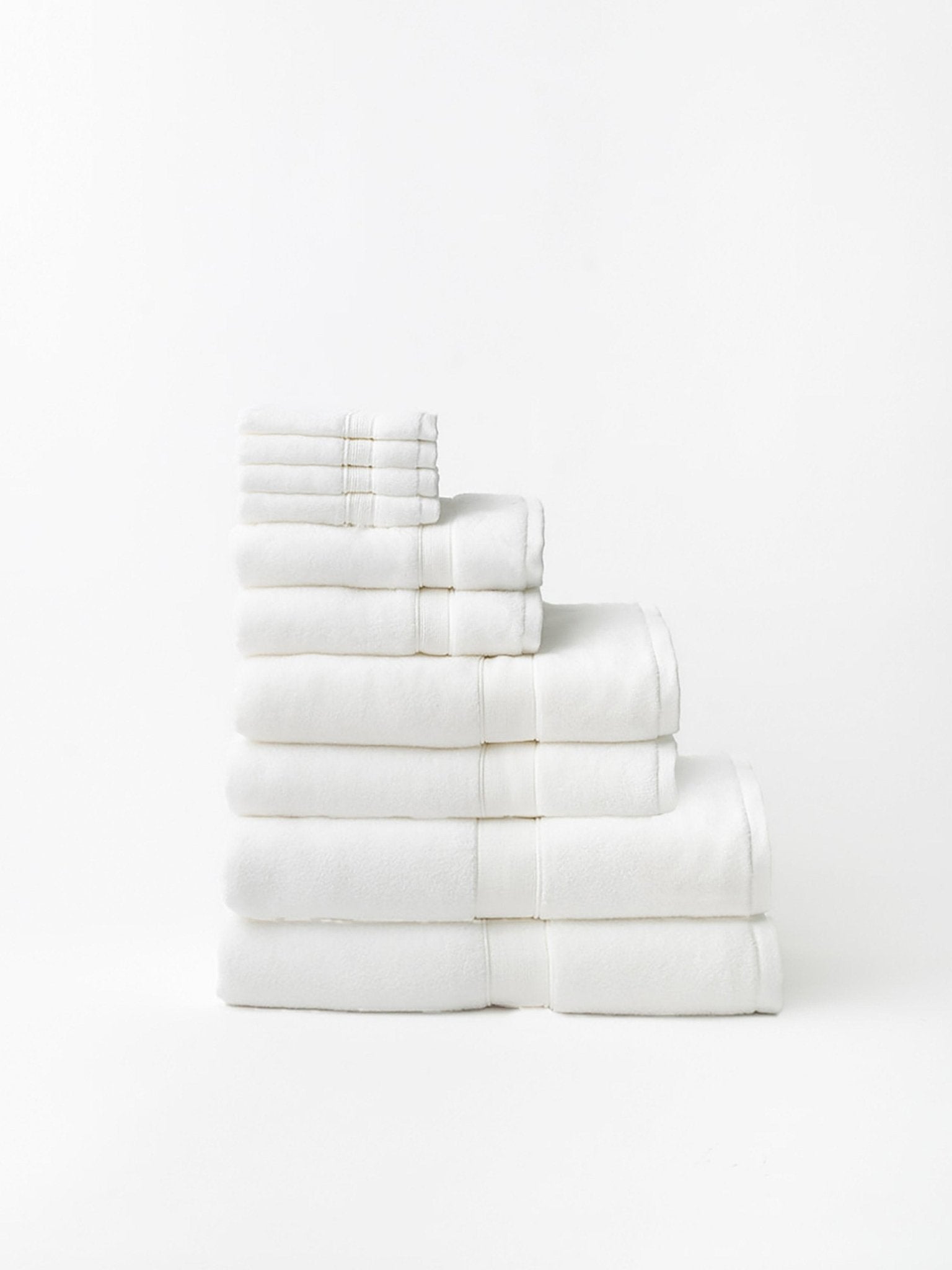 Complete Luxe Bath Bundle by Cozy Earth at Shirley Shoppe