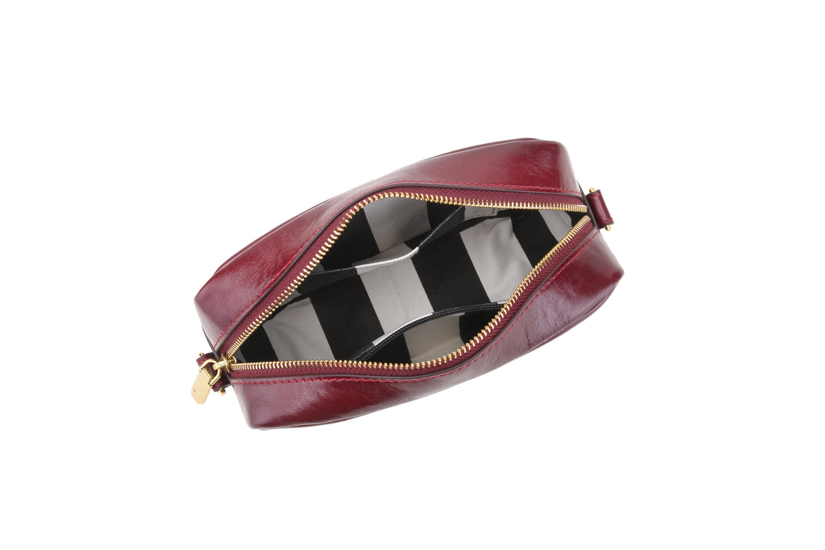 Hopper Crossbody Bag | Cherry Leather