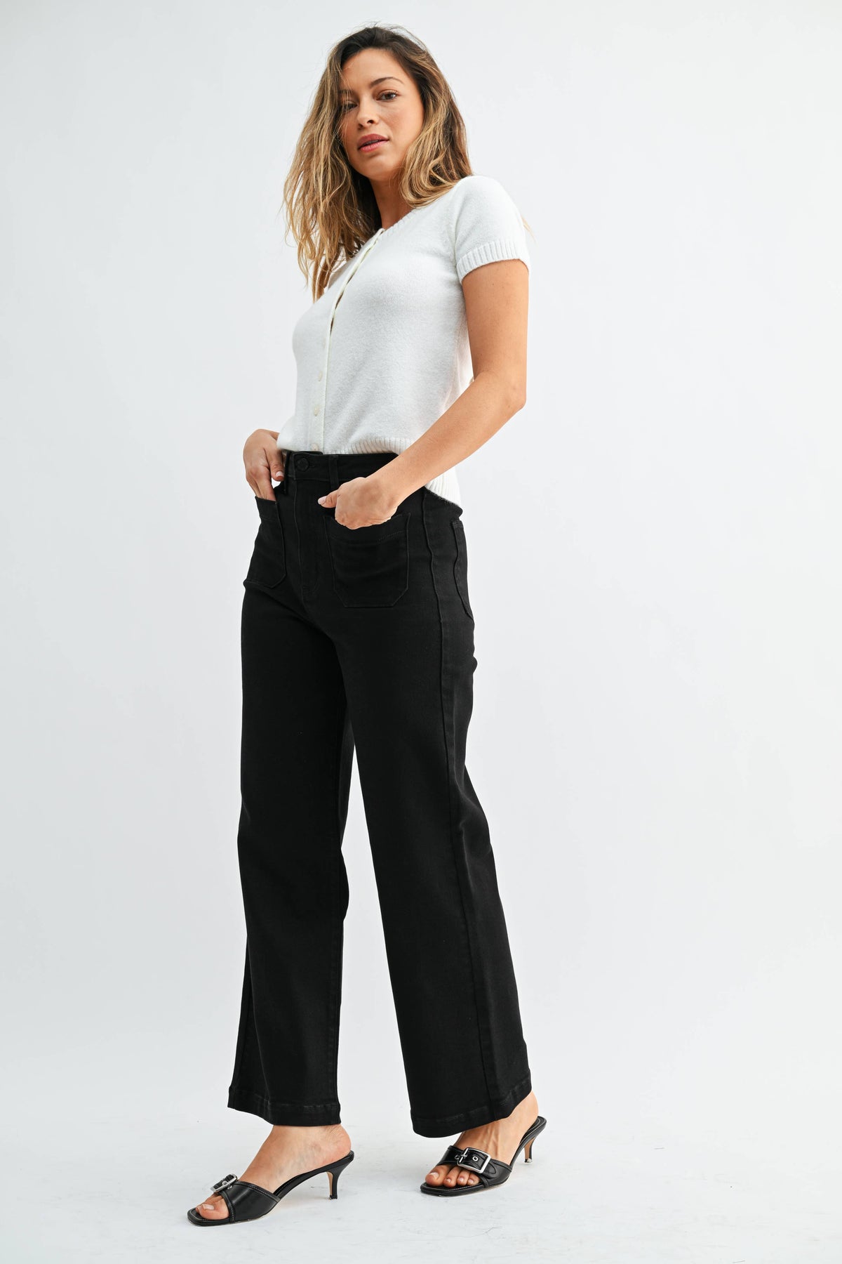 Patch Pocket Wide Leg in Black