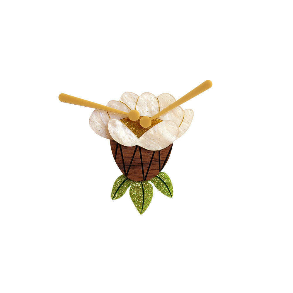 Flower Drum Brooch by Laliblue