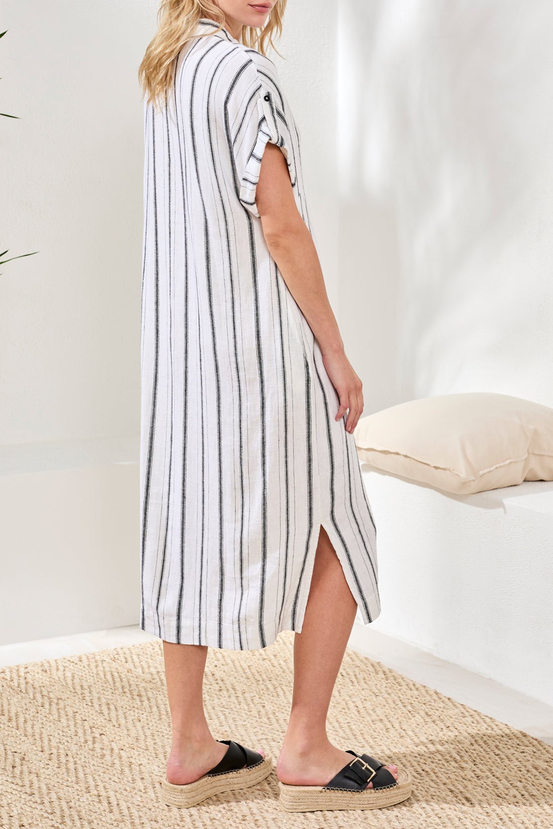 Flowy Shirt Dress with Slit and Hdden Placket -White /Black