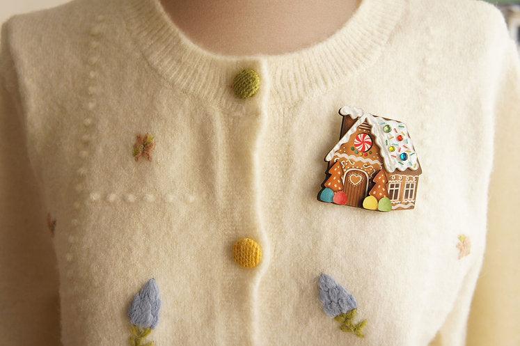 Gingerbread House Brooch by Laliblue by Quirks! at Shirley Shoppe