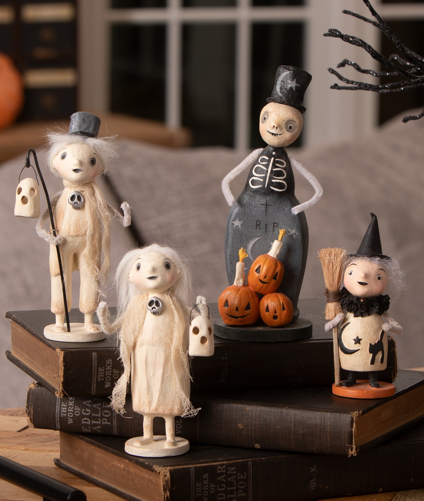 Haunting Henry | Halloween Decor | Bethany Lowe by Quirks! at Shirley Shoppe
