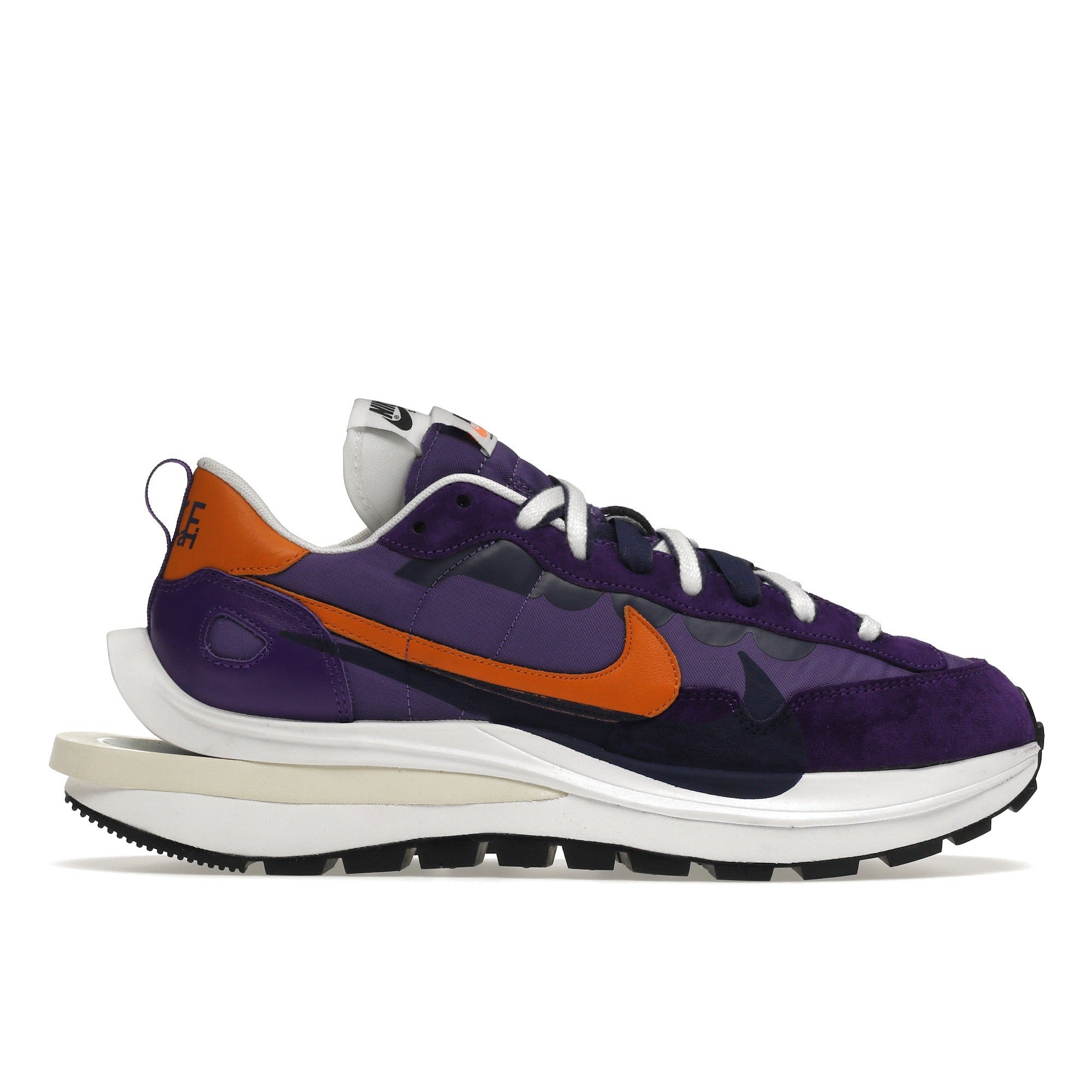 Nike Vaporwaffle sacai Dark Iris