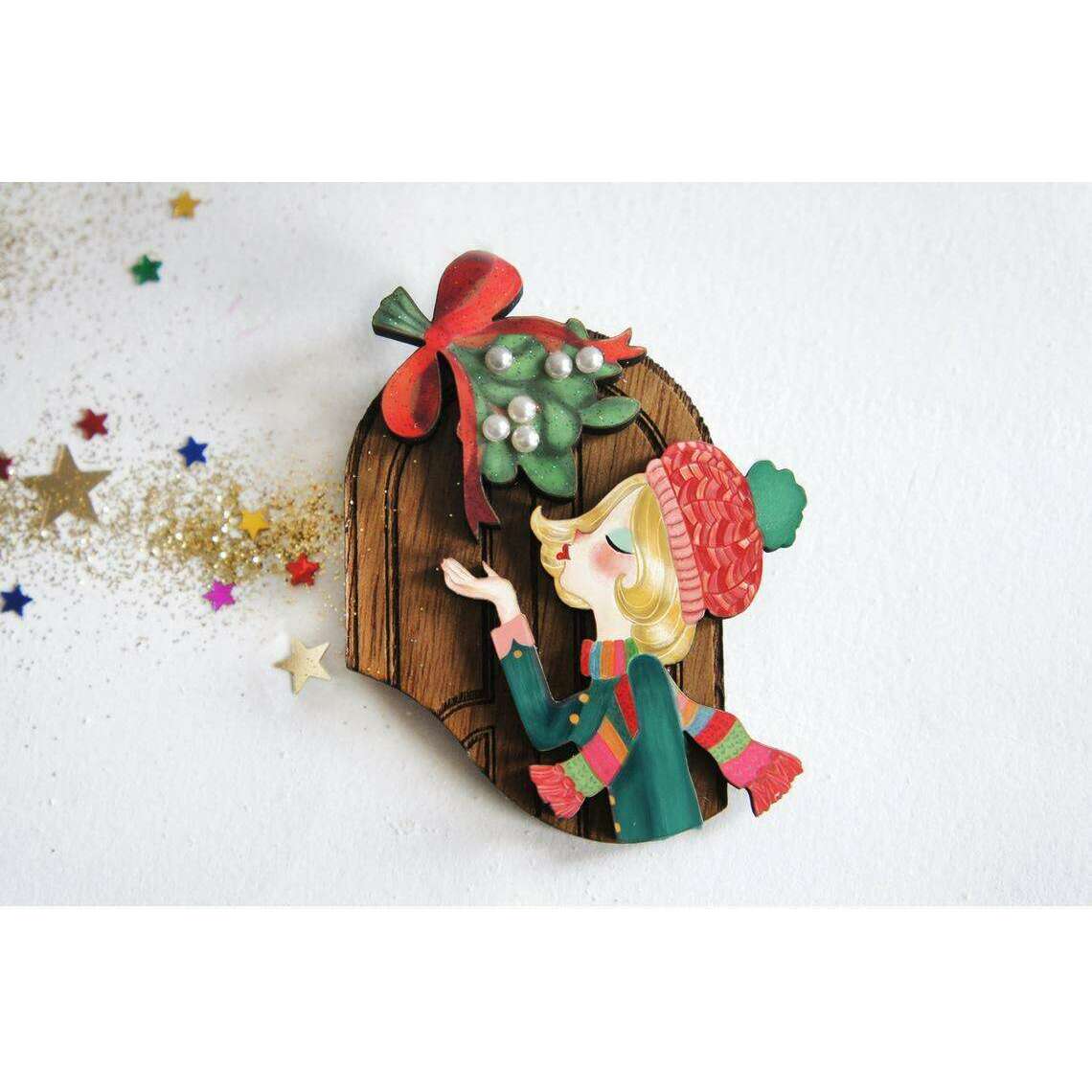 Kiss Me Under the Mistletoe Brooch by Laliblue