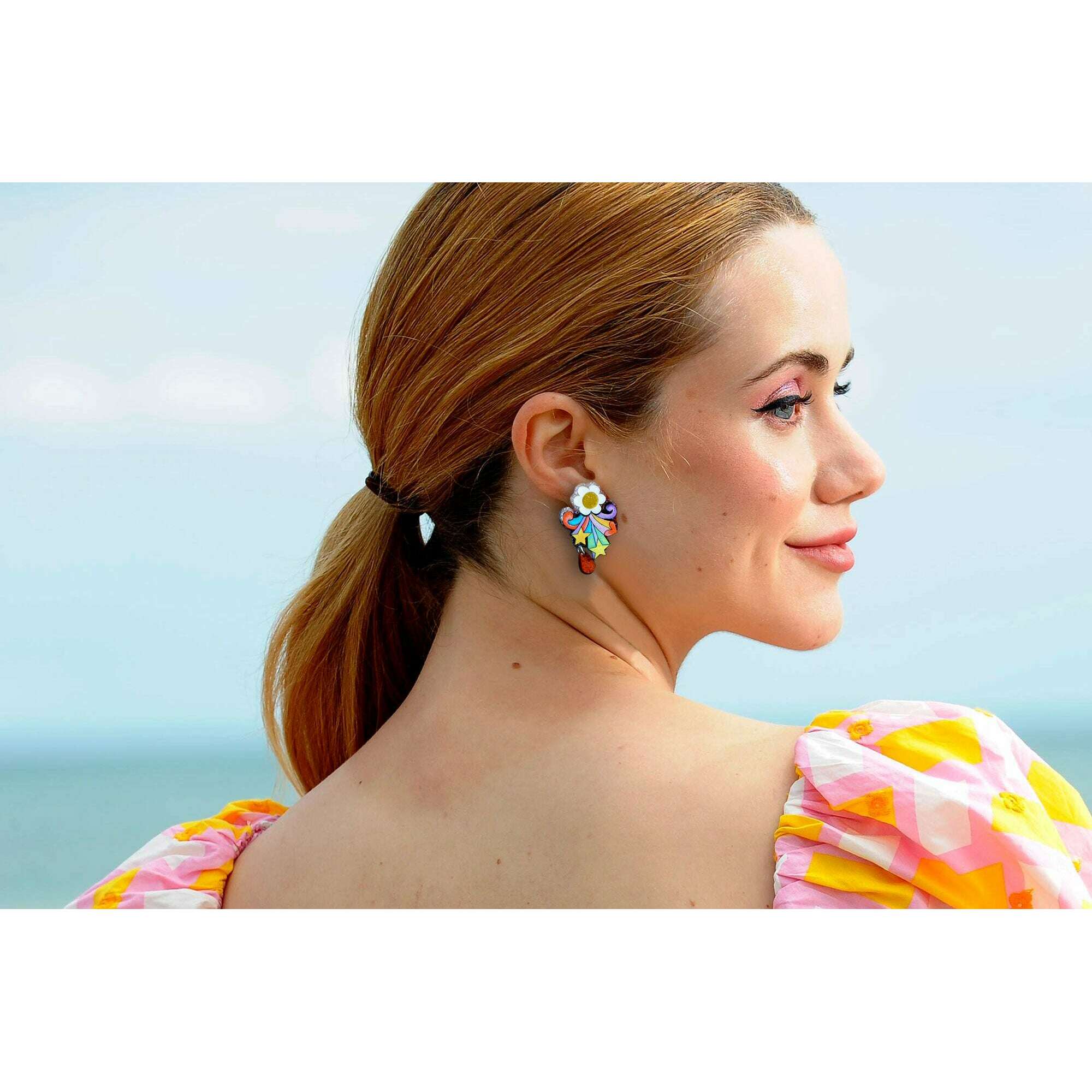 Flower Power Earrings by Laliblue