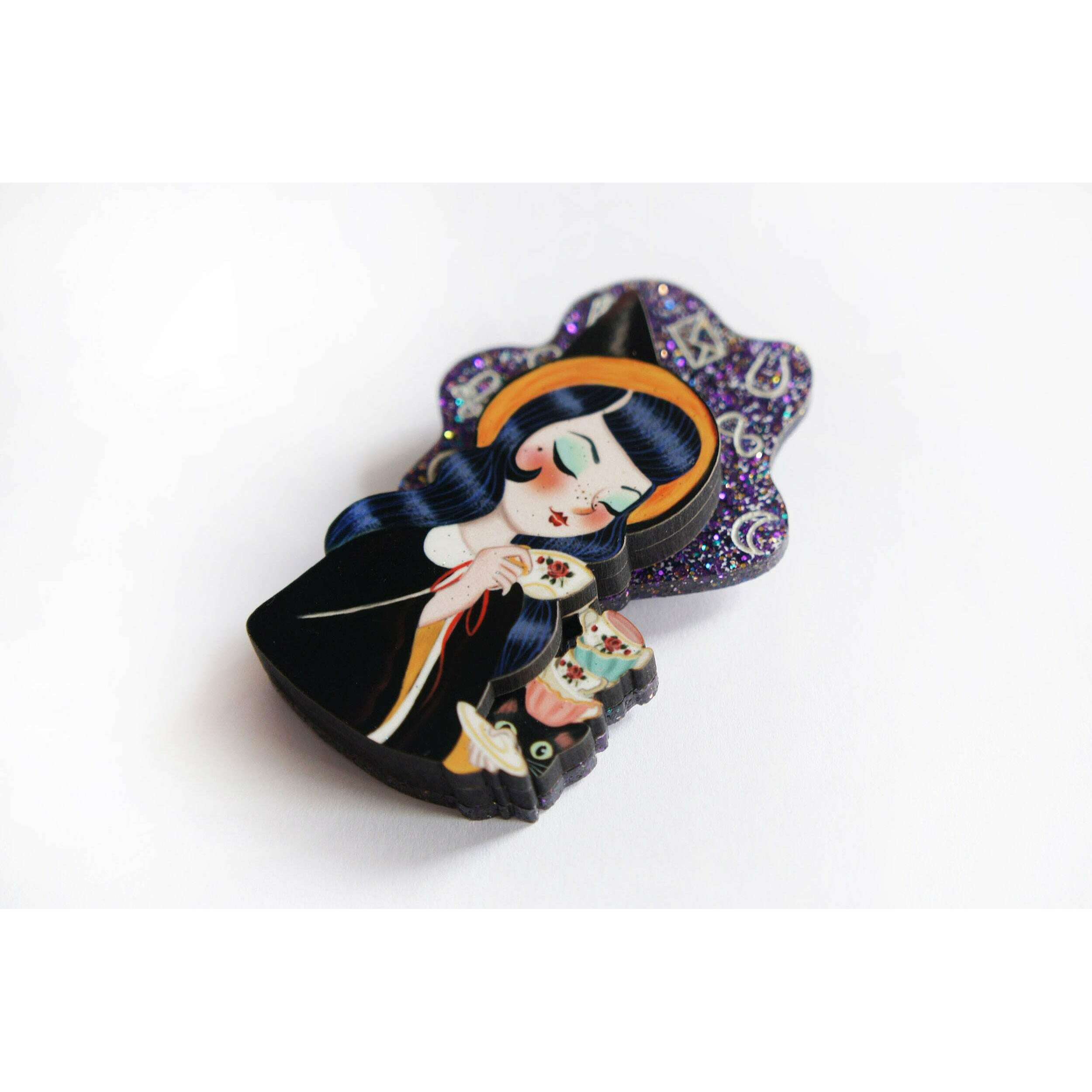 Witch Reading Tasseomancy Brooch by Laliblue