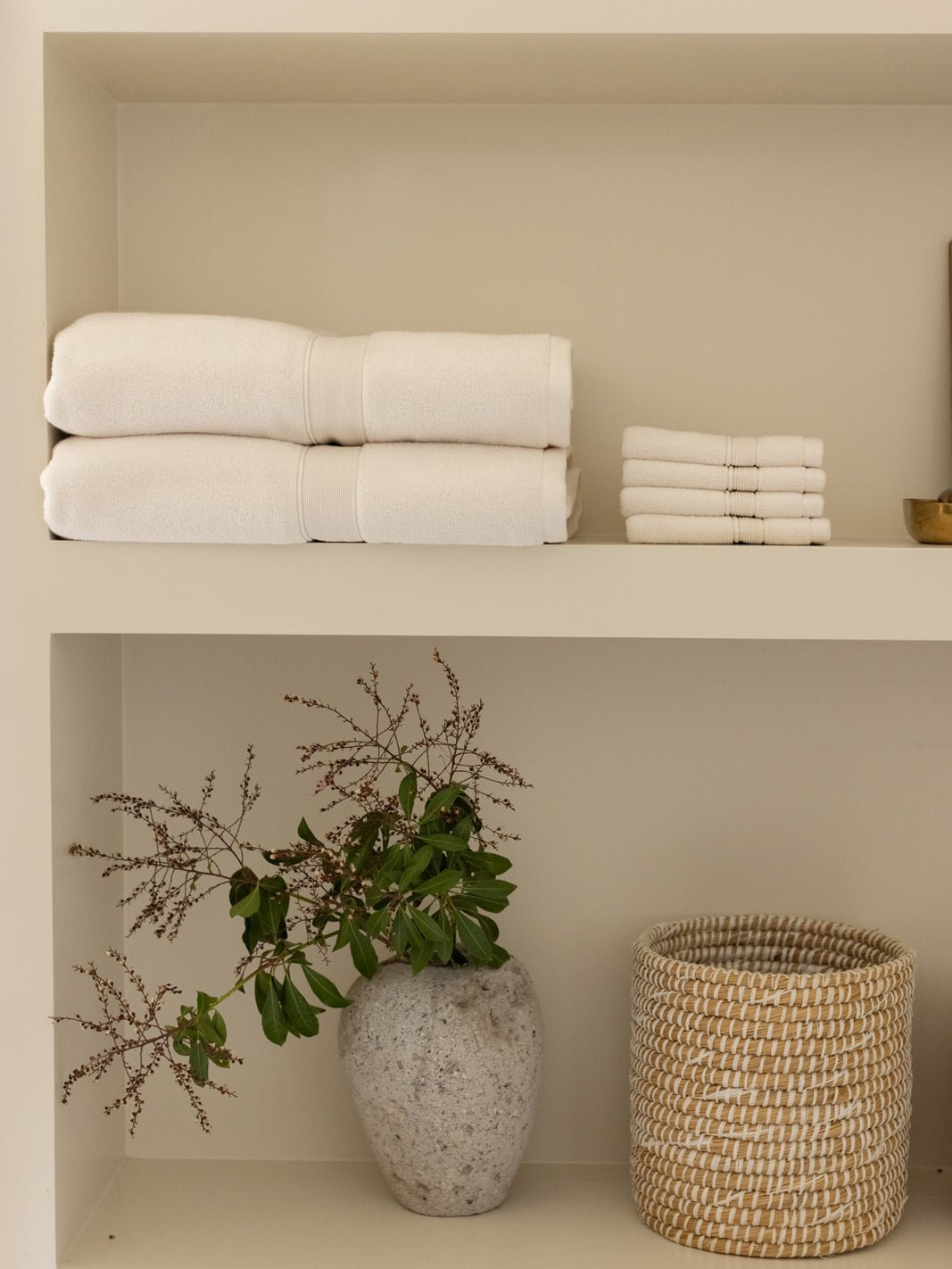 Luxe Bath Sheets by Cozy Earth at Shirley Shoppe