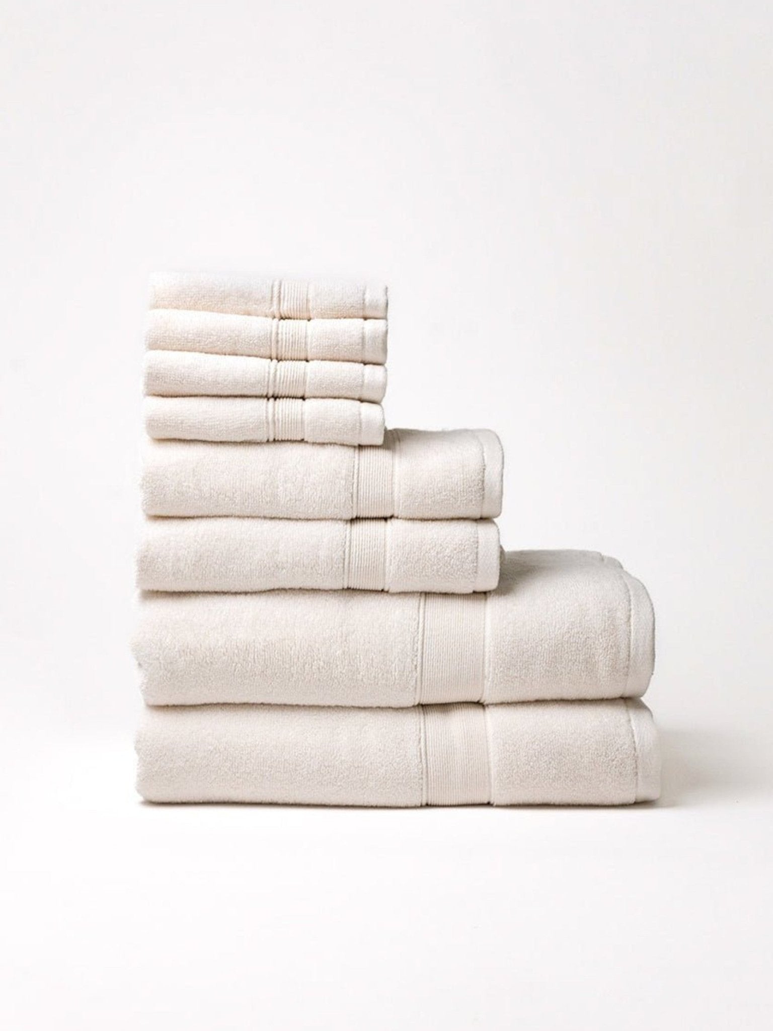Luxe Bath Towel Set by Cozy Earth at Shirley Shoppe