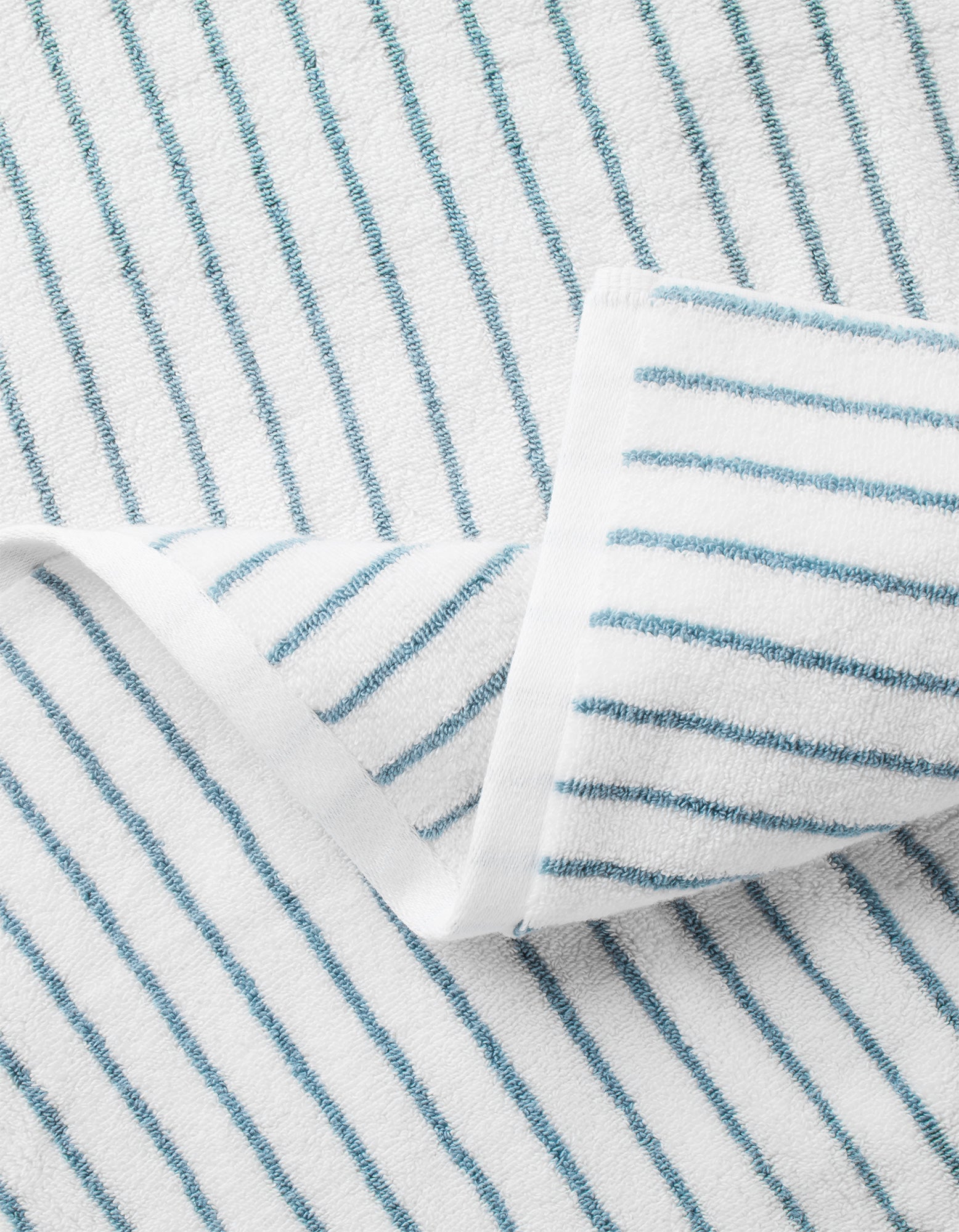 Luxe Bath Towel Set by Cozy Earth at Shirley Shoppe