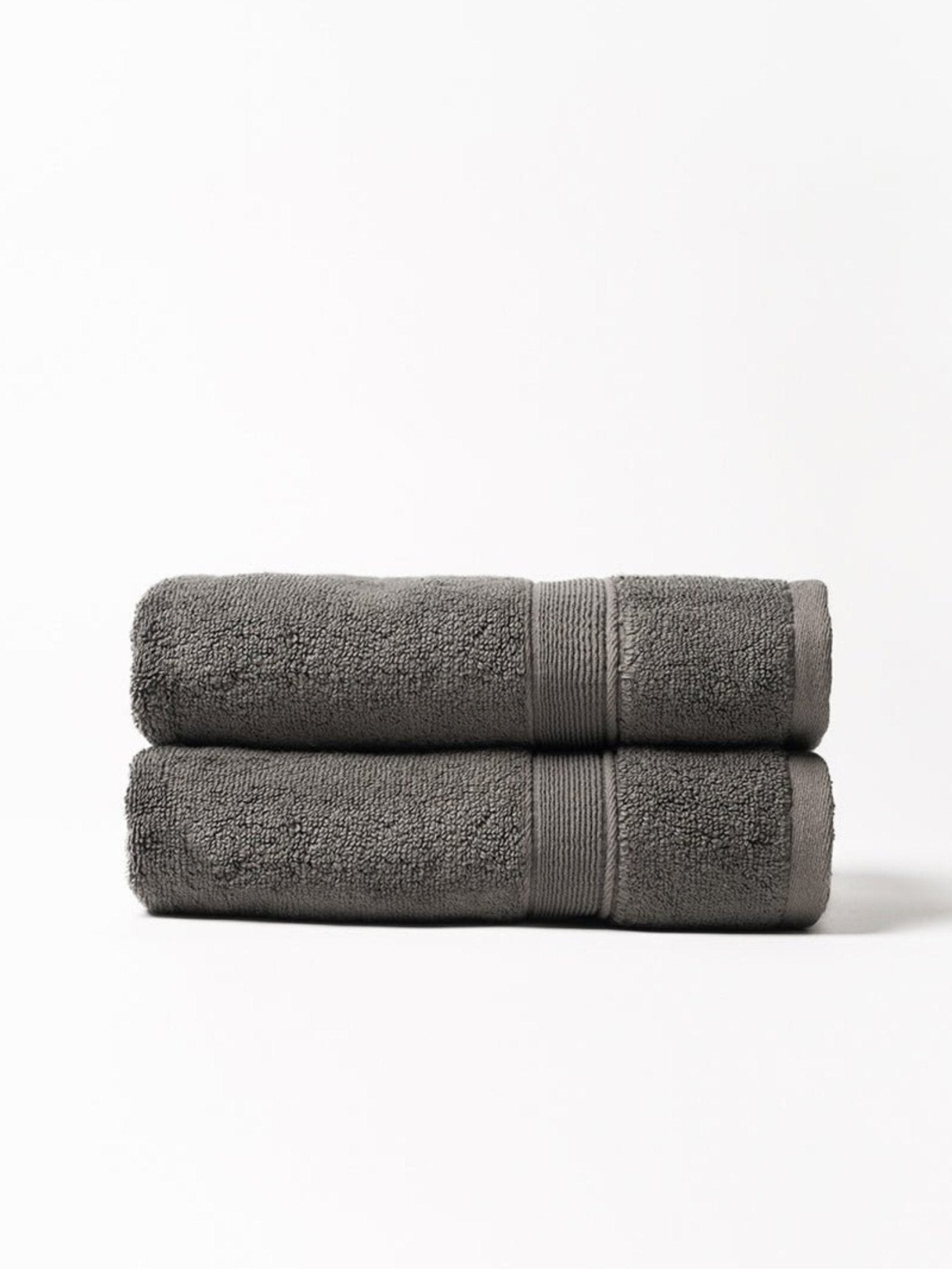 Luxe Bath Towels by Cozy Earth at Shirley Shoppe