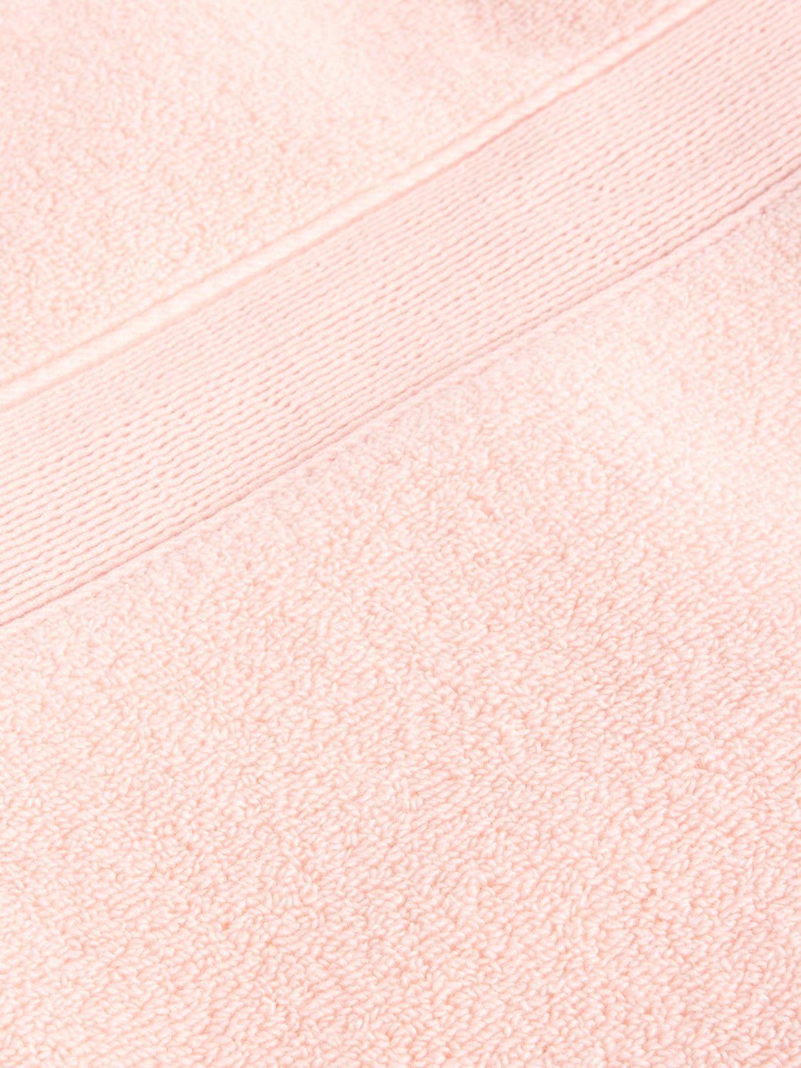 Luxe Bath Towels by Cozy Earth at Shirley Shoppe