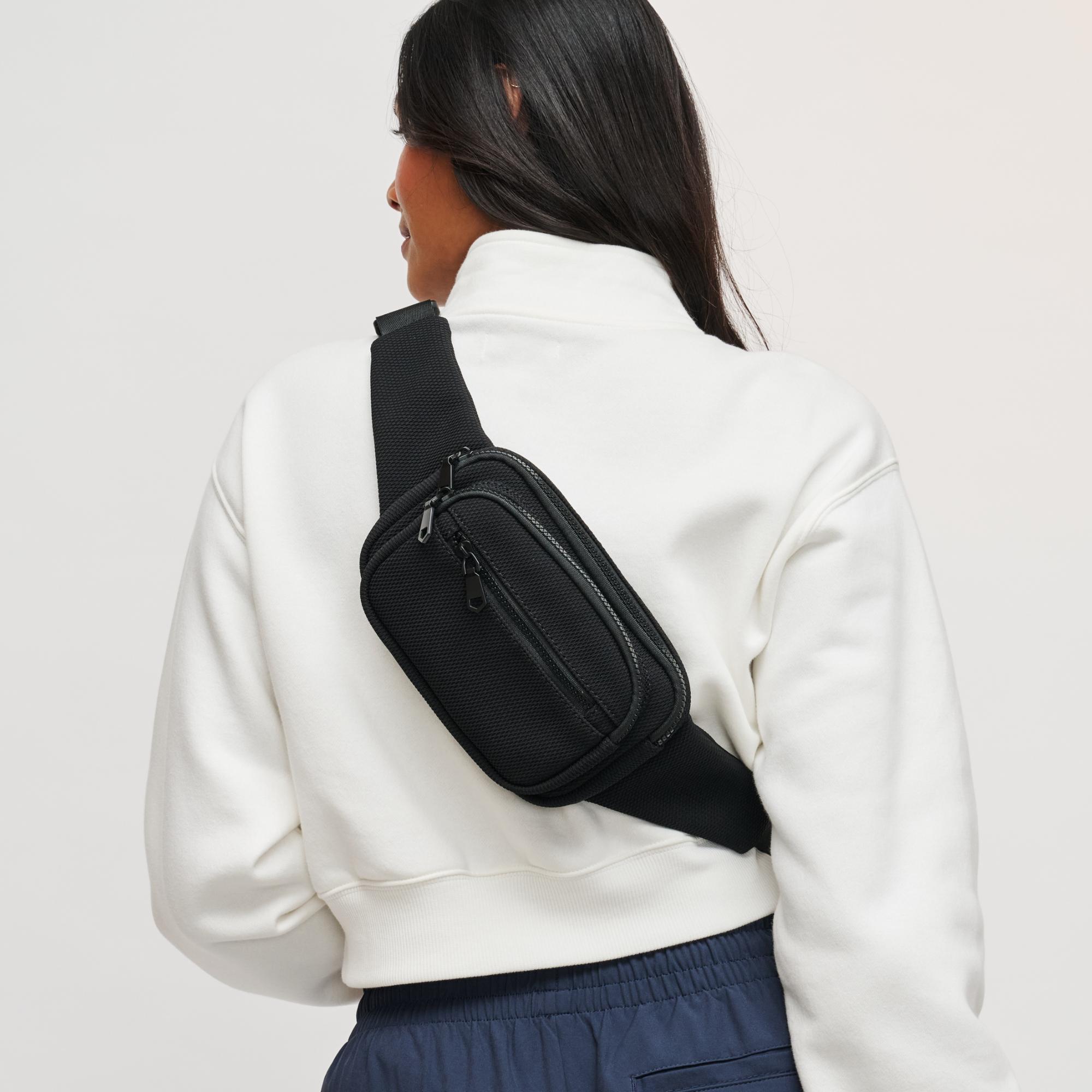 Hip Hugger - Neoprene Mesh Belt Bag