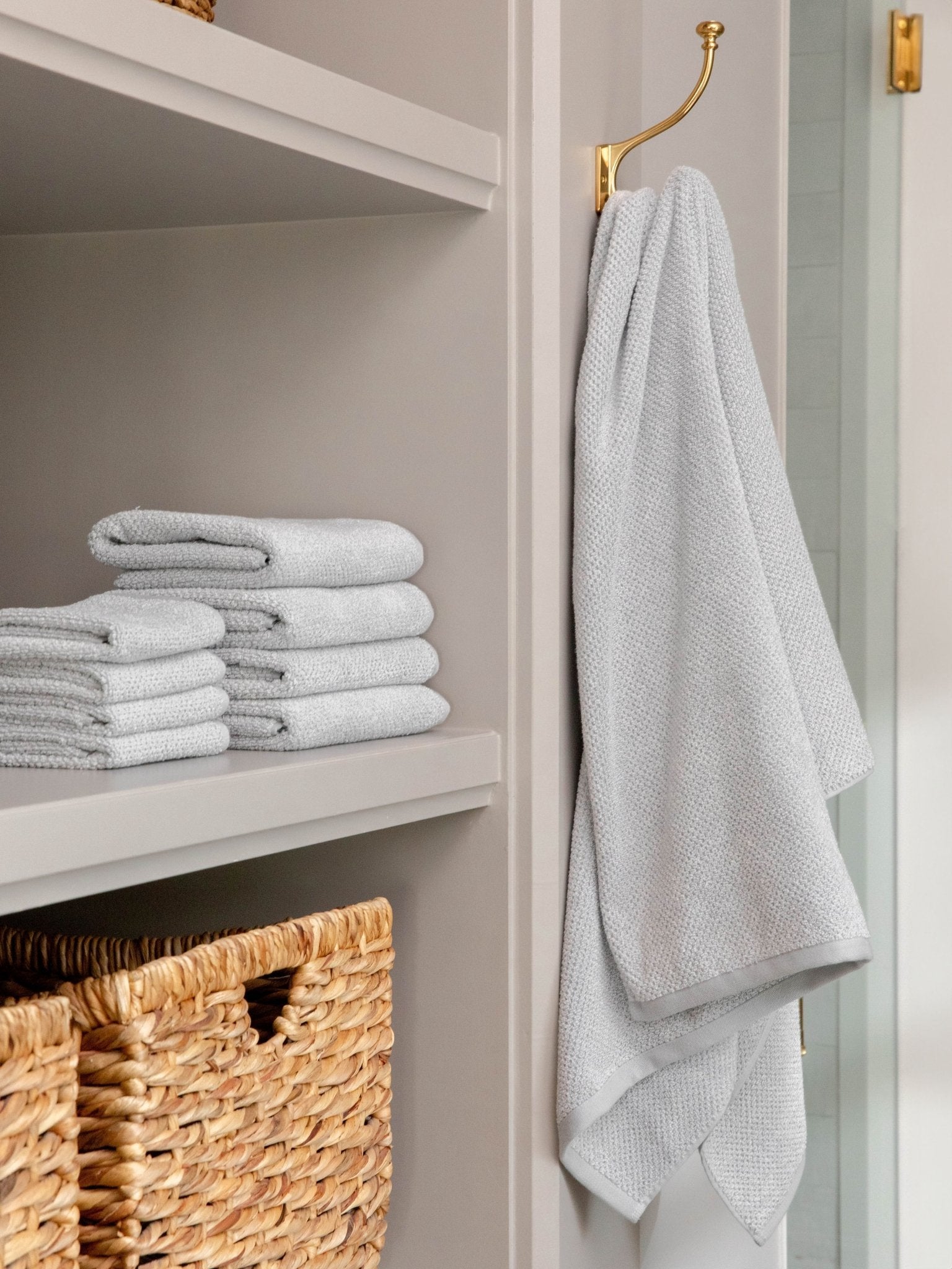 Nantucket Bath Towels by Cozy Earth at Shirley Shoppe
