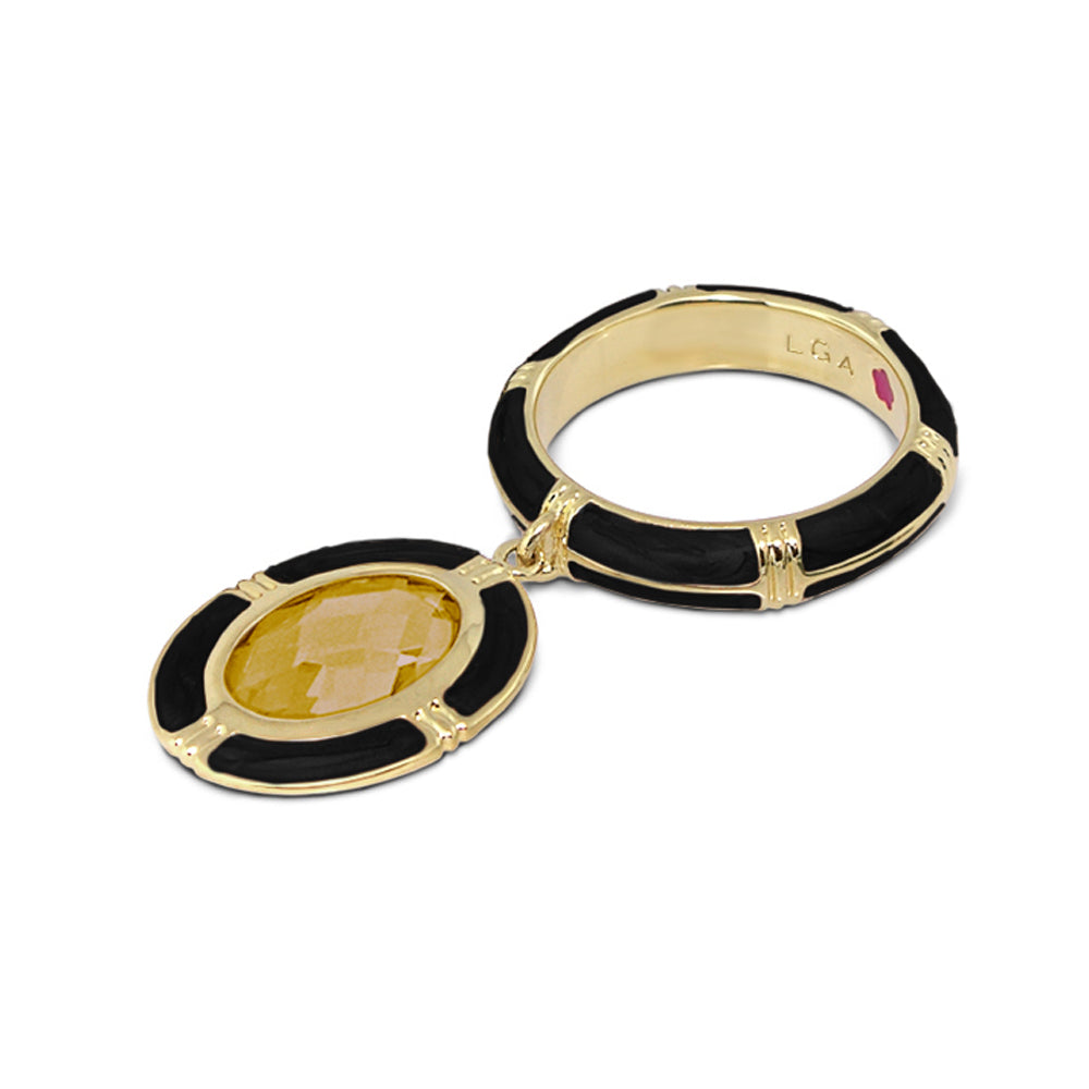 Prince Charming Ring — Oval Charm Ridged Band
