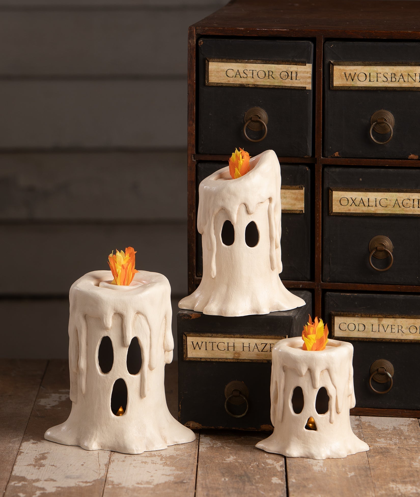 Small Flam'in Candle Luminary | Halloween Decor | Bethany Lowe by Quirks! at Shirley Shoppe