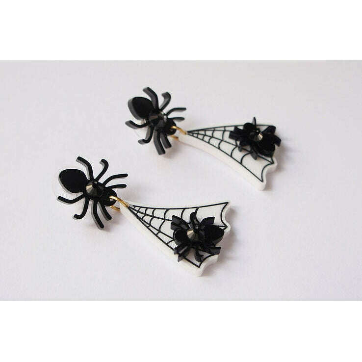 Spider Web Earrings by Laliblue
